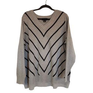 Liz Claiborne Knit Sweater Womans 1X gray black‎ striped